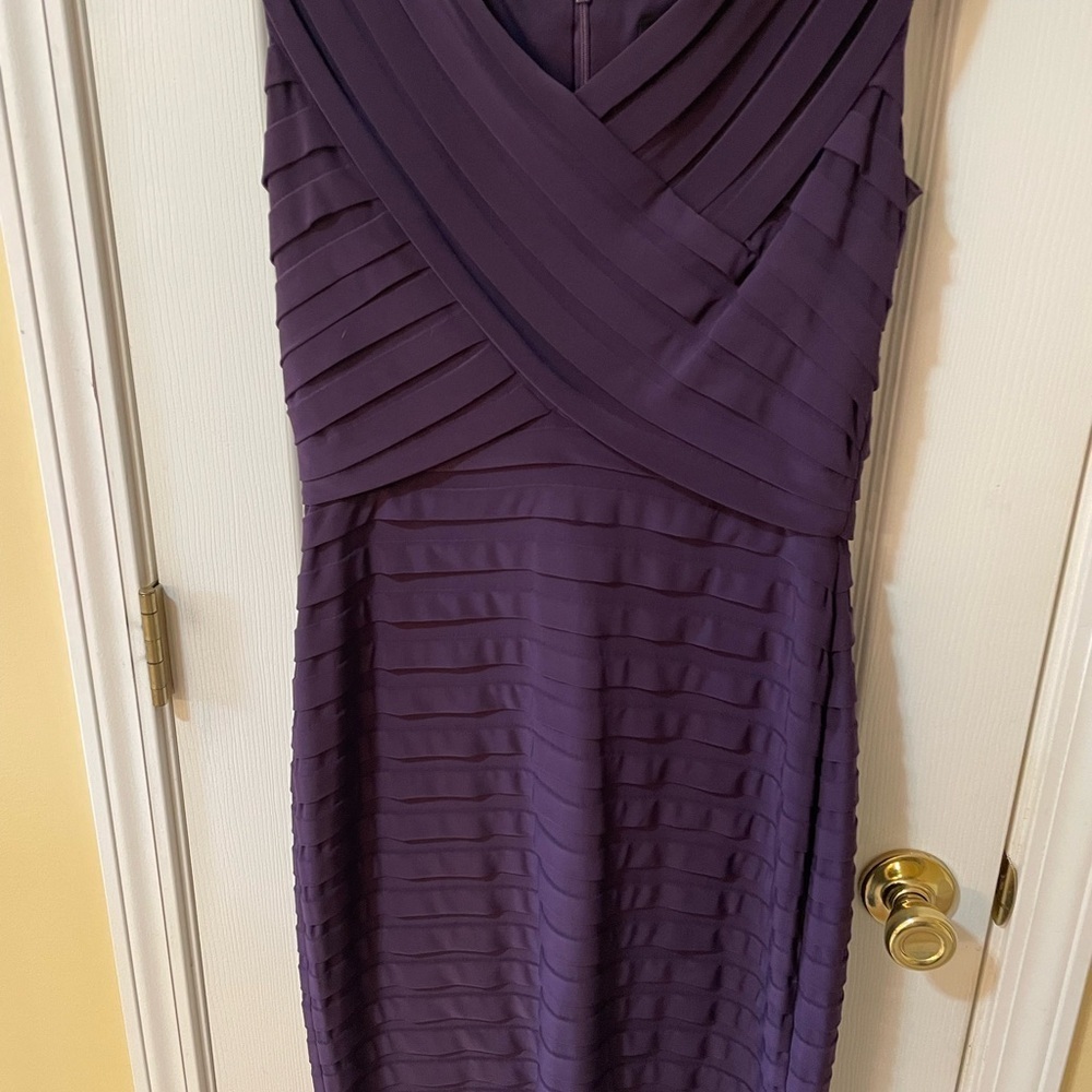 Adrianna Papell Size 10 Plum Textured Midi Sheath Dress 💜✨